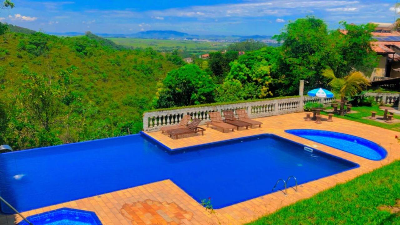פנדו Pousada Nossa Senhora מראה חיצוני תמונה View of the swimming pool at the hotel