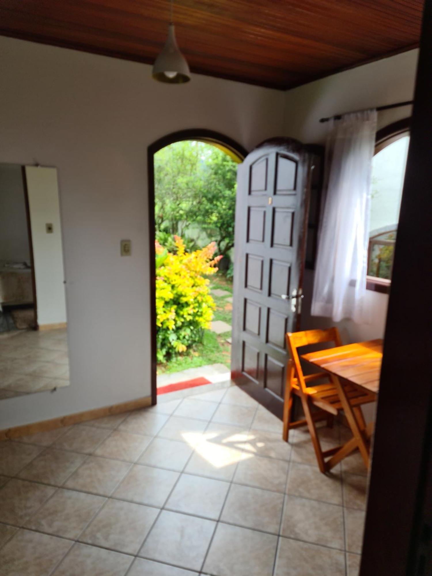 פנדו Pousada Nossa Senhora חדר תמונה A typical room at the hotel